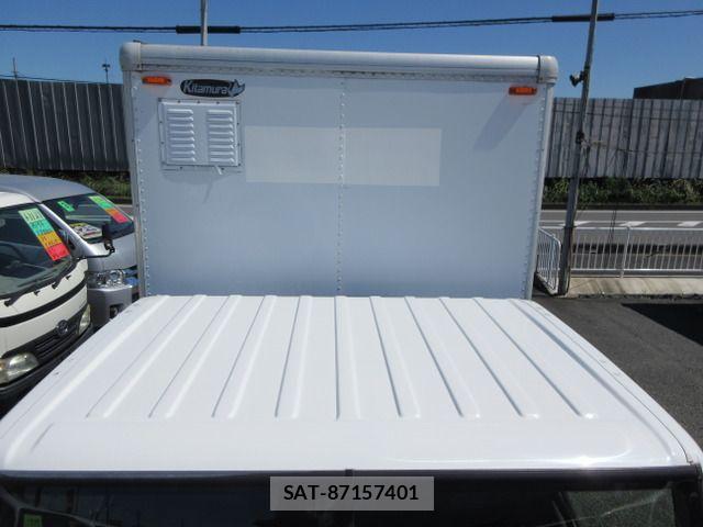 Nissan ATLAS 2016-06 8878709-9