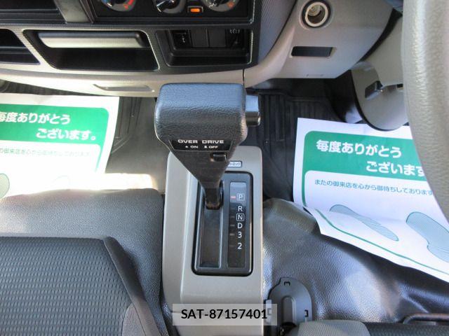 Nissan ATLAS 2016-06 8878709-14