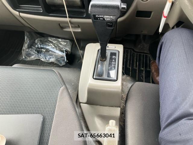 Nissan ATLAS 2014-08 8878712-11