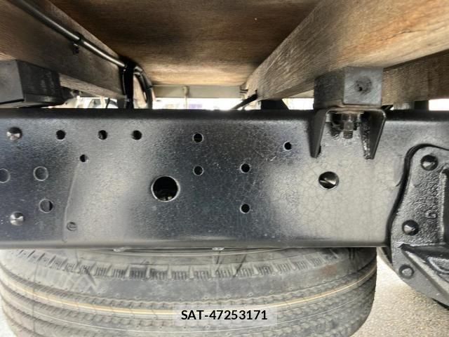 Nissan ATLAS 2008-04 8878711-13