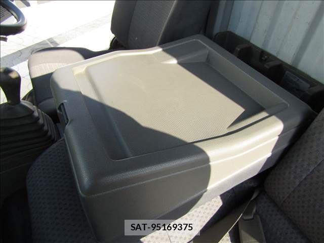 Nissan ATLAS 2009-03 5860284-15