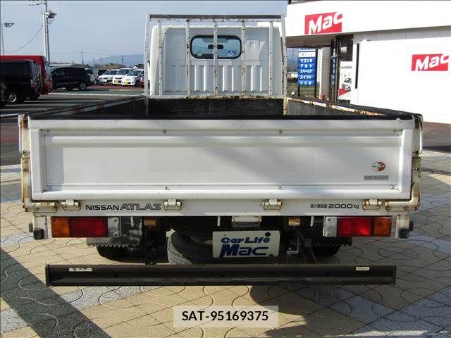Nissan ATLAS 2009-03 5860284-17