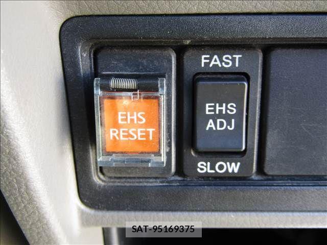 Nissan ATLAS 2009-03 5860284-1