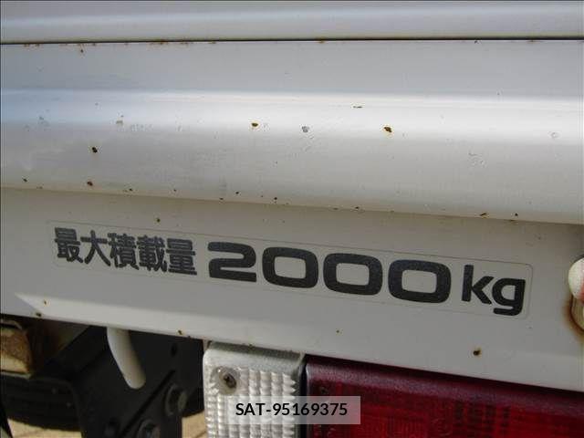 Nissan ATLAS 2009-03 5860284-24