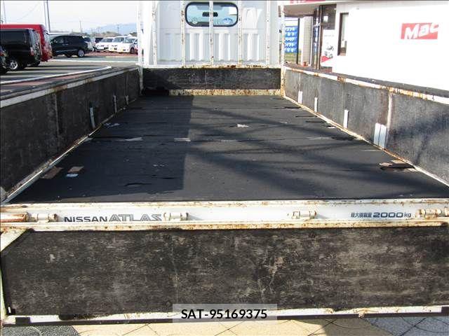 Nissan ATLAS 2009-03 5860284-27