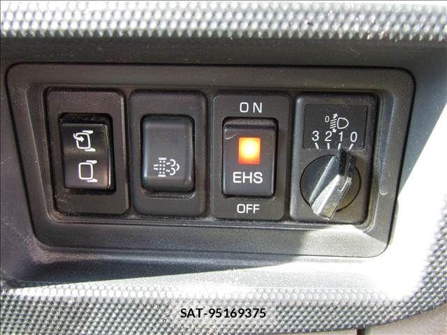 Nissan ATLAS 2009-03 5860284-2
