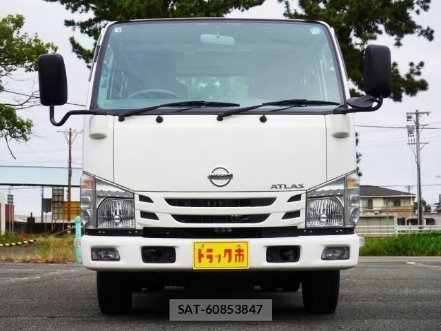 Nissan ATLAS 2020-09 1346528-6