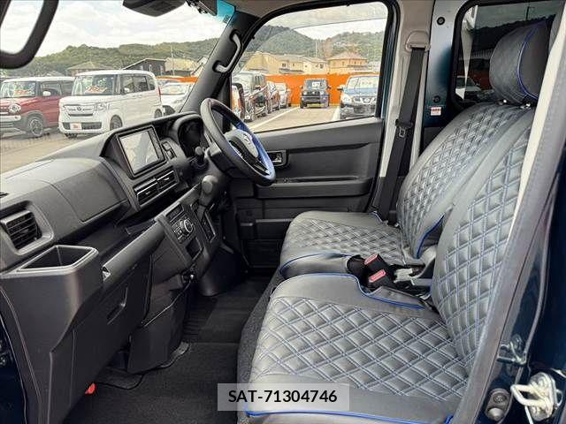 Daihatsu ATRAI 2023-04 8883307-17
