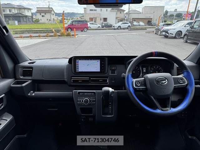 Daihatsu ATRAI 2023-04 8883307-1