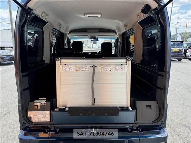 Daihatsu ATRAI 2023-04 8883307-19