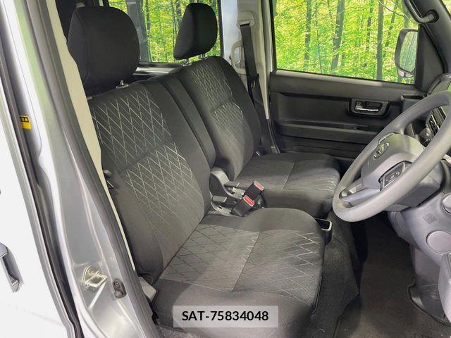 Daihatsu ATRAI 2022-03 7452934-7