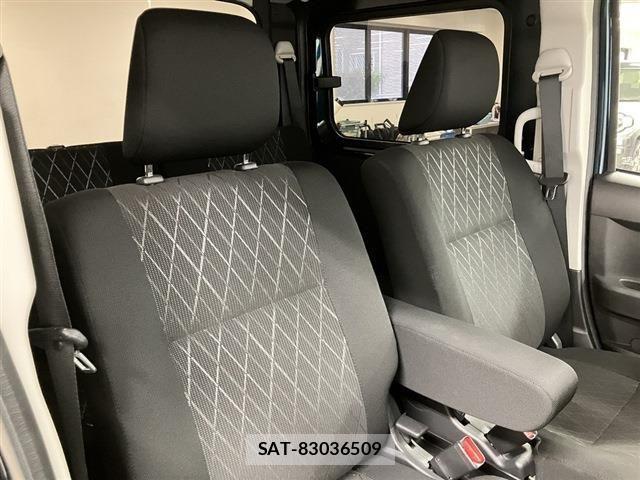 Daihatsu ATRAI 2022-07 7960529-15