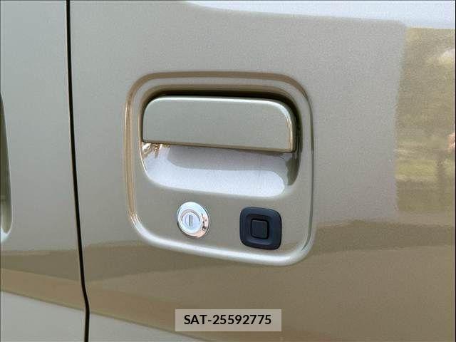 Daihatsu ATRAI 2026-04 8098024-24