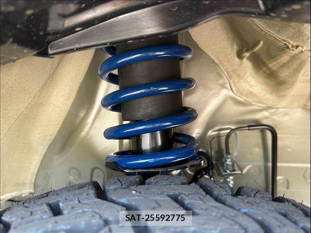 Daihatsu ATRAI 2026-04 8098024-2