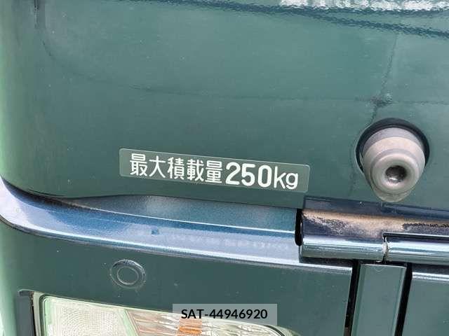 Daihatsu ATRAI 2024-12 8561167-9