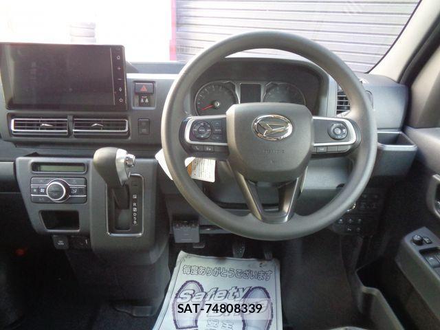 Daihatsu ATRAI 2022-04 1300644-2