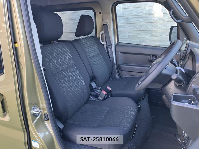 Daihatsu ATRAI 2025-09 2659720-2