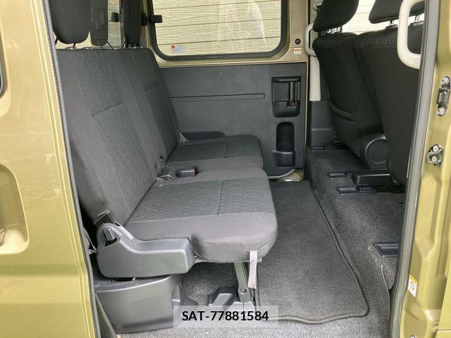 Daihatsu ATRAI 2022-02 8878714-16