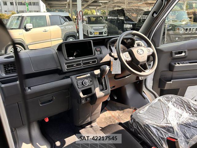 Daihatsu ATRAI 2025-10 6750889-10