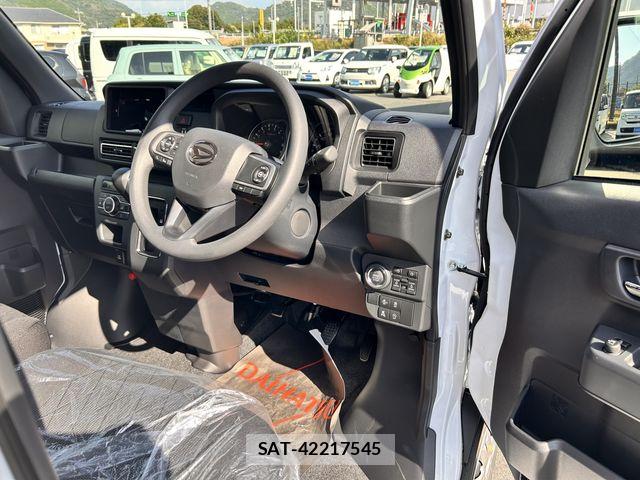 Daihatsu ATRAI 2025-10 6750889-27