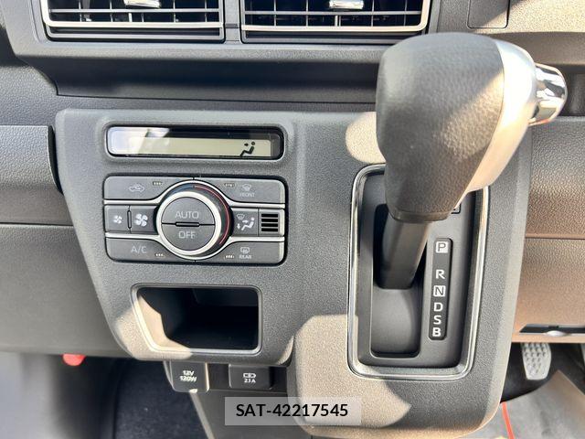 Daihatsu ATRAI 2025-10 6750889-8