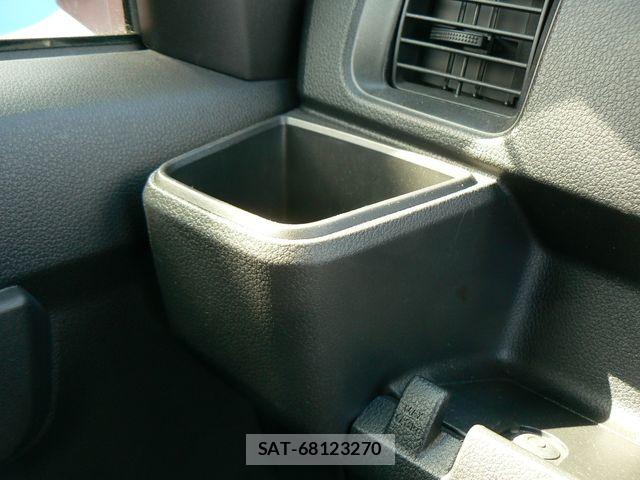 Daihatsu ATRAI 2023-01 6902140-10