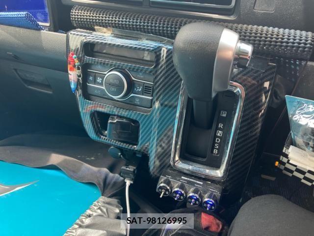 Daihatsu ATRAI 2022-07 6902145-13
