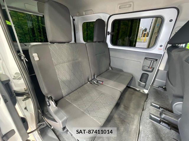 Daihatsu ATRAI 2023-11 7214941-9
