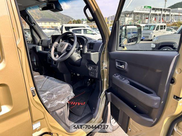 Daihatsu ATRAI 2025-11 7214950-24