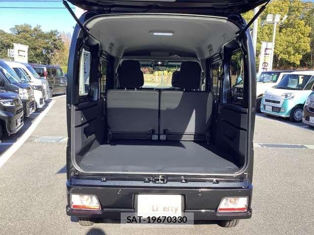 Daihatsu ATRAI 2025-11 7452941-17