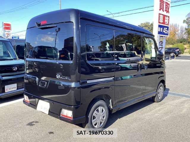 Daihatsu ATRAI 2025-11 7452941-4