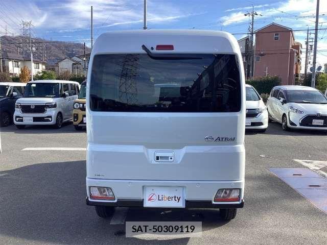 Daihatsu ATRAI 2025-11 7452938-8