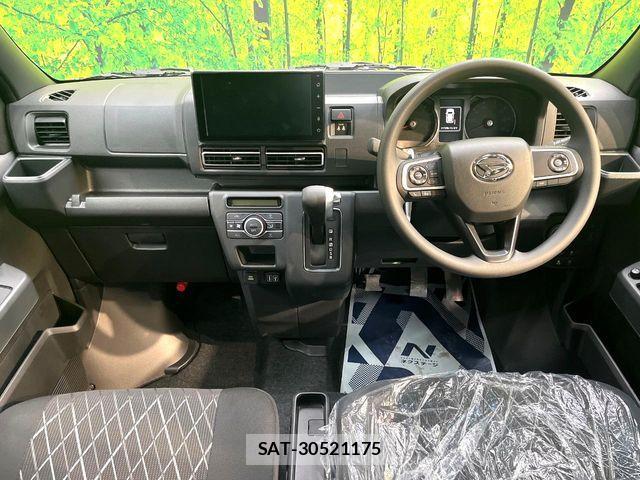 Daihatsu ATRAI 2025-10 7452936-1