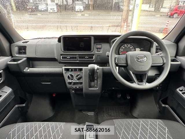 Daihatsu ATRAI 2025-08 7615023-7