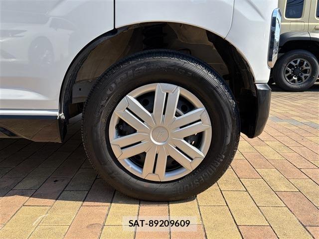 Daihatsu ATRAI 2024-11 8034441-9
