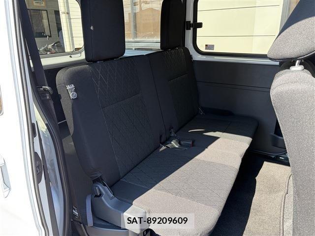 Daihatsu ATRAI 2024-11 8034441-16