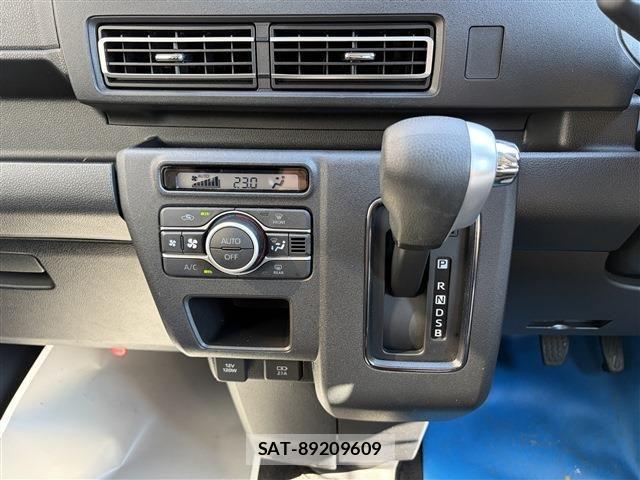 Daihatsu ATRAI 2024-11 8034441-22
