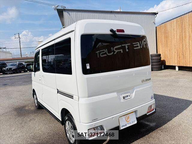 Daihatsu ATRAI 2022-01 8098027-16