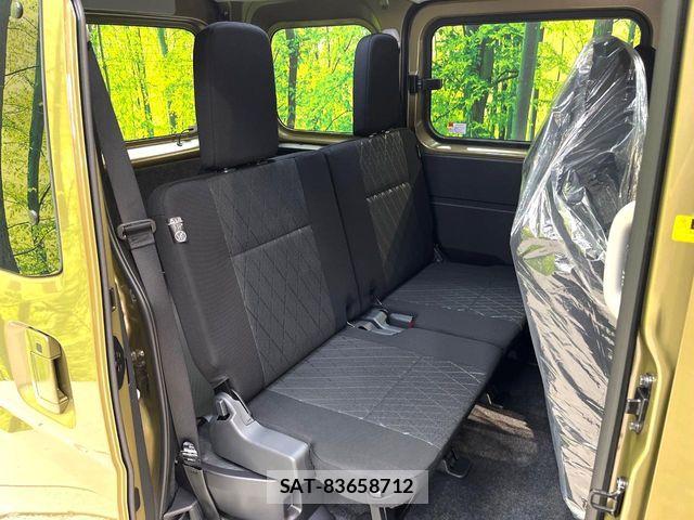 Daihatsu ATRAI 2026-06 8206333-8