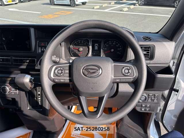 Daihatsu ATRAI 2026-04 8313068-10