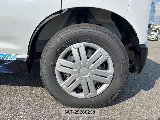 Daihatsu ATRAI 2026-04 8313068-5