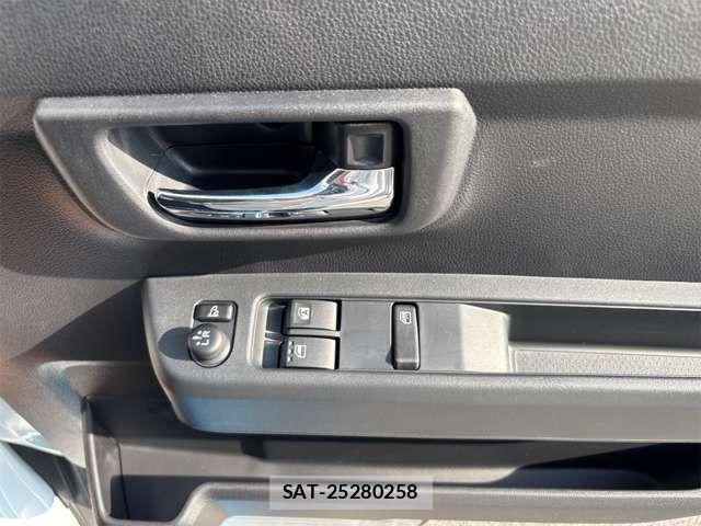 Daihatsu ATRAI 2026-04 8313068-7