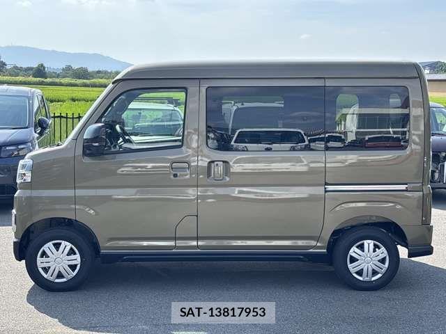 Daihatsu ATRAI 2025-03 8313071-4