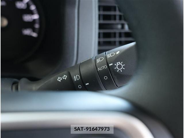 Daihatsu ATRAI 2026-06 8353925-26