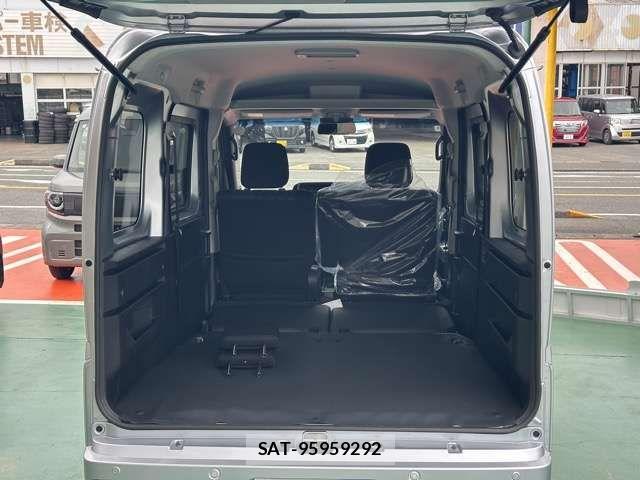 Daihatsu ATRAI 2025-06 8411237-11