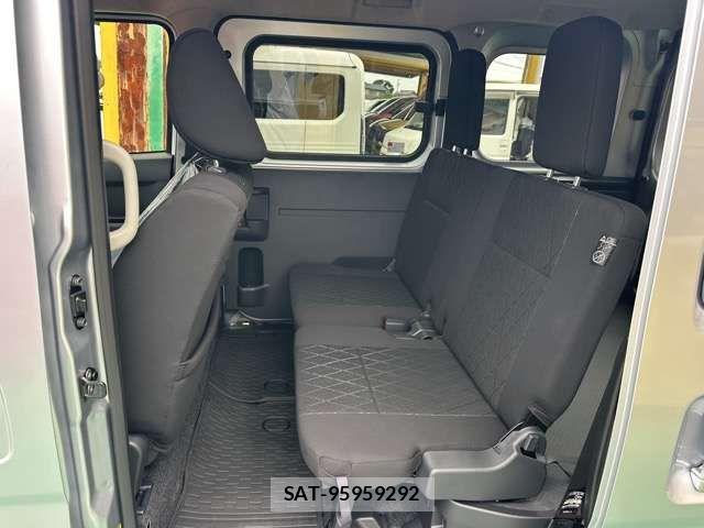 Daihatsu ATRAI 2025-06 8411237-5