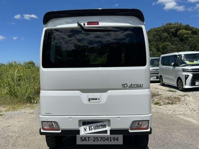 Daihatsu ATRAI 2024-07 8411236-4