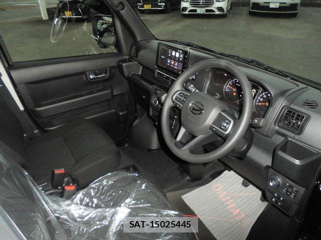 Daihatsu ATRAI 2026-08 8658036-1