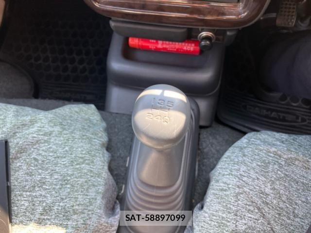 Daihatsu ATRAI 1998-01 8665812-15