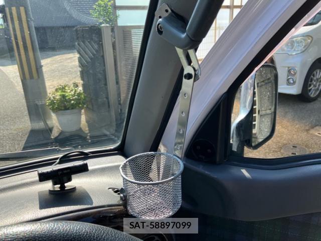 Daihatsu ATRAI 1998-01 8665812-19